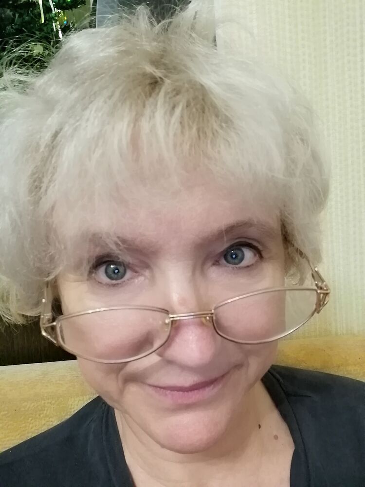  27217593  Viculisha, 61 ,    