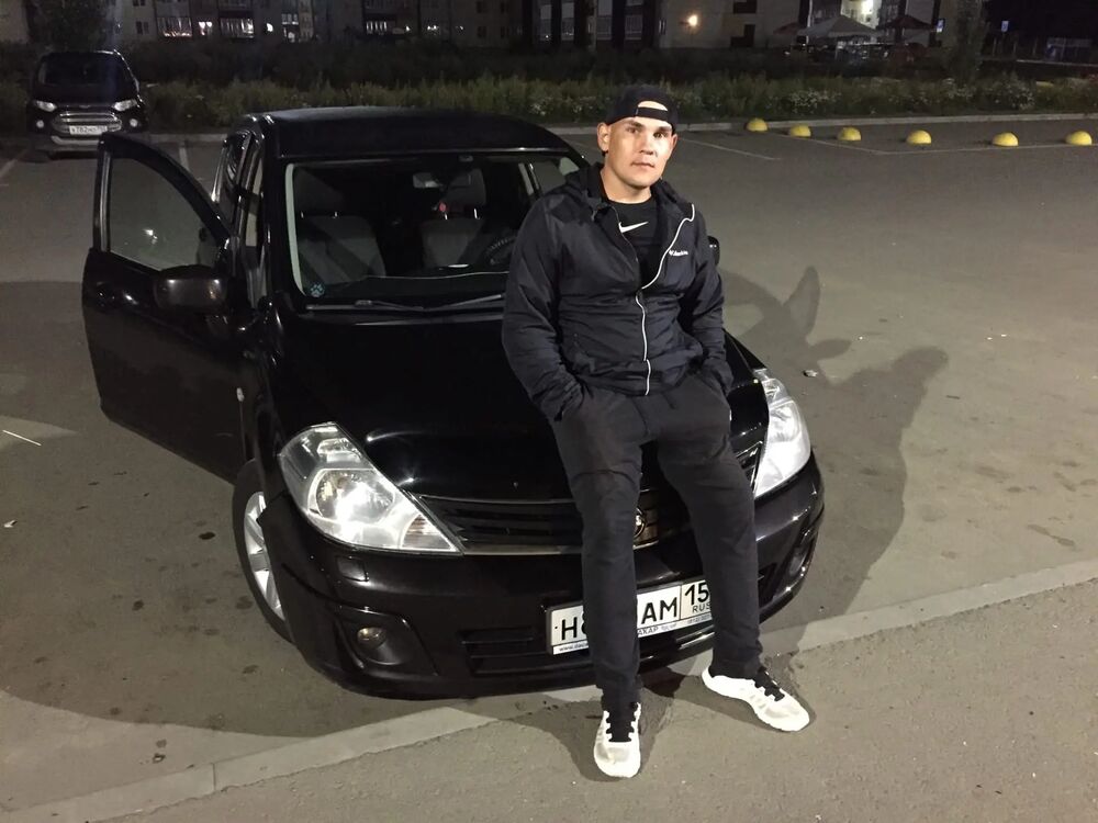 ���� 30523853 ������� Alexander, 32 ����, ���� ���������� � �����