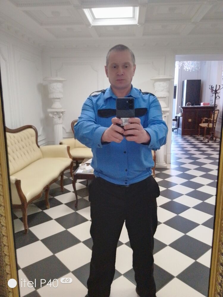  49501713  , 43 ,    