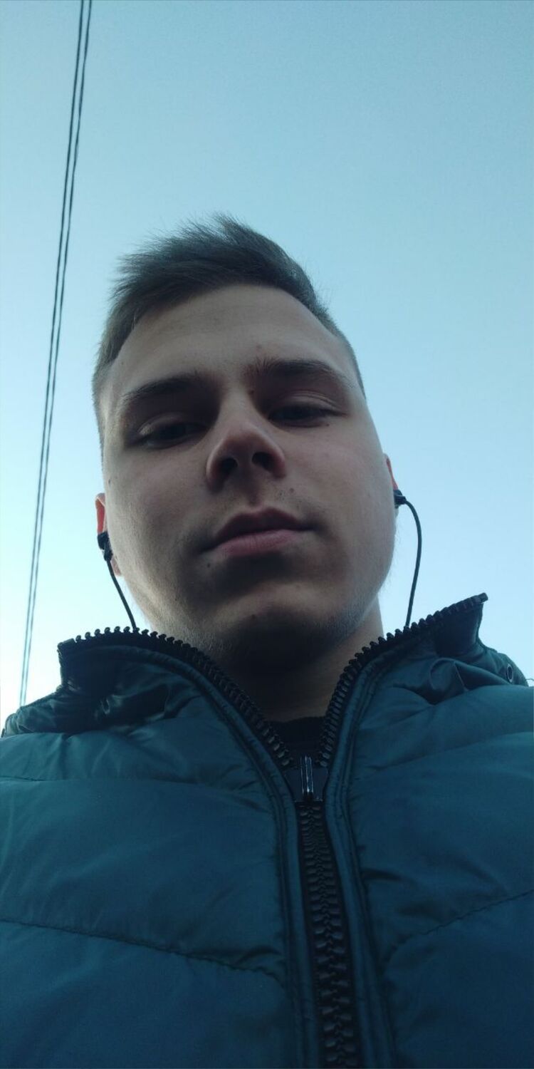  28927513  , 24 ,    -