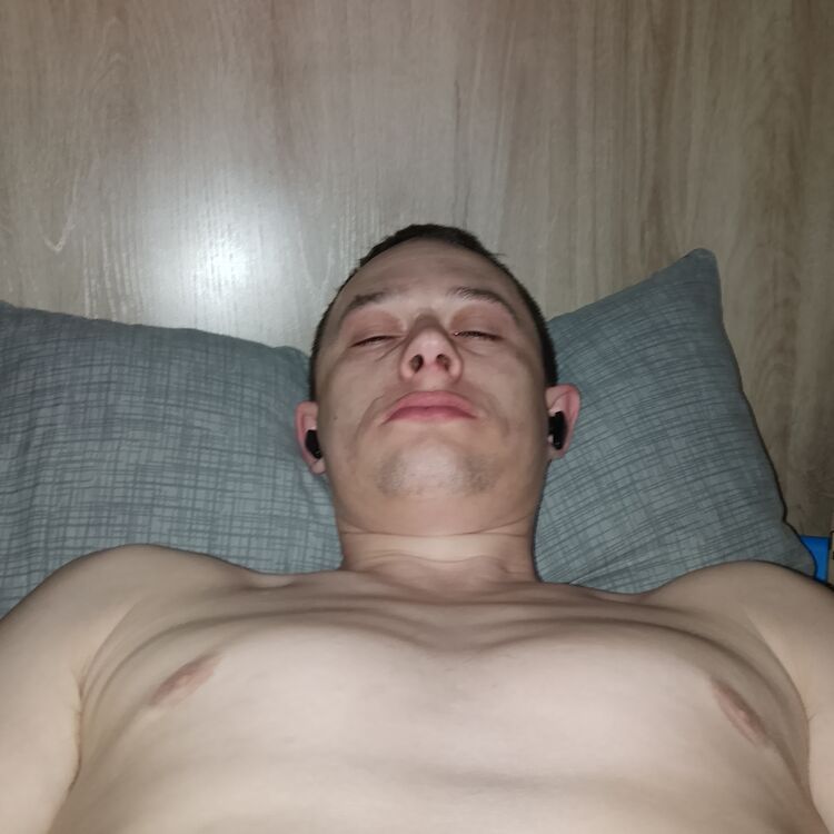  48738003  , 33 ,    