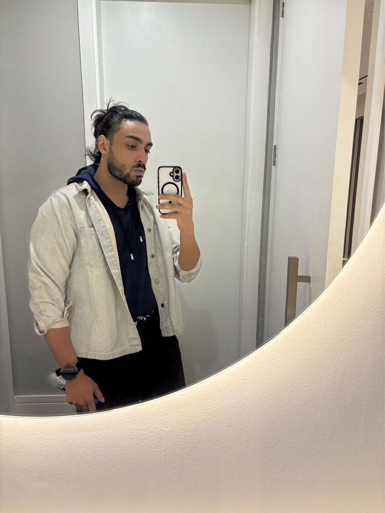 ���� 55533303 ����� Awrrry, 25 ���, ���� ���������� � Lambeth