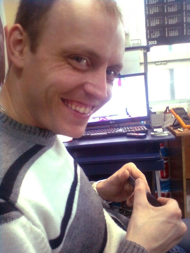  ,   Artem, 46 ,  