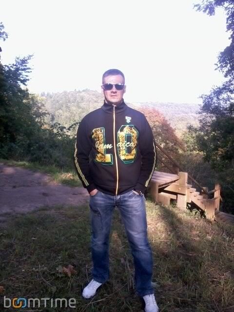  ,   Vlad, 49 ,   ,   , c 