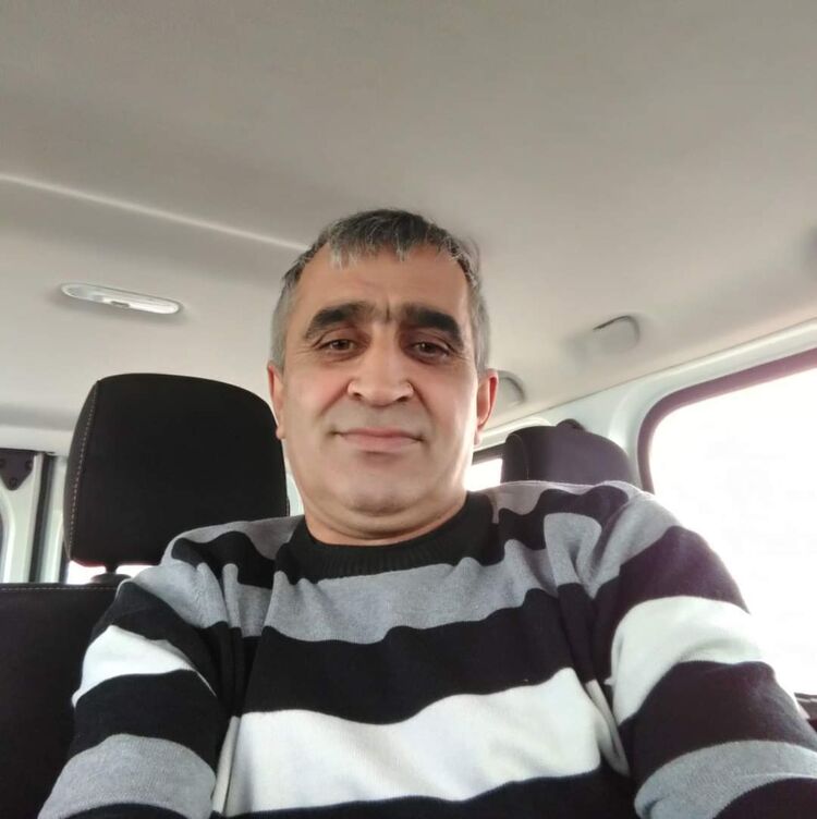  35208883  , 54 ,    