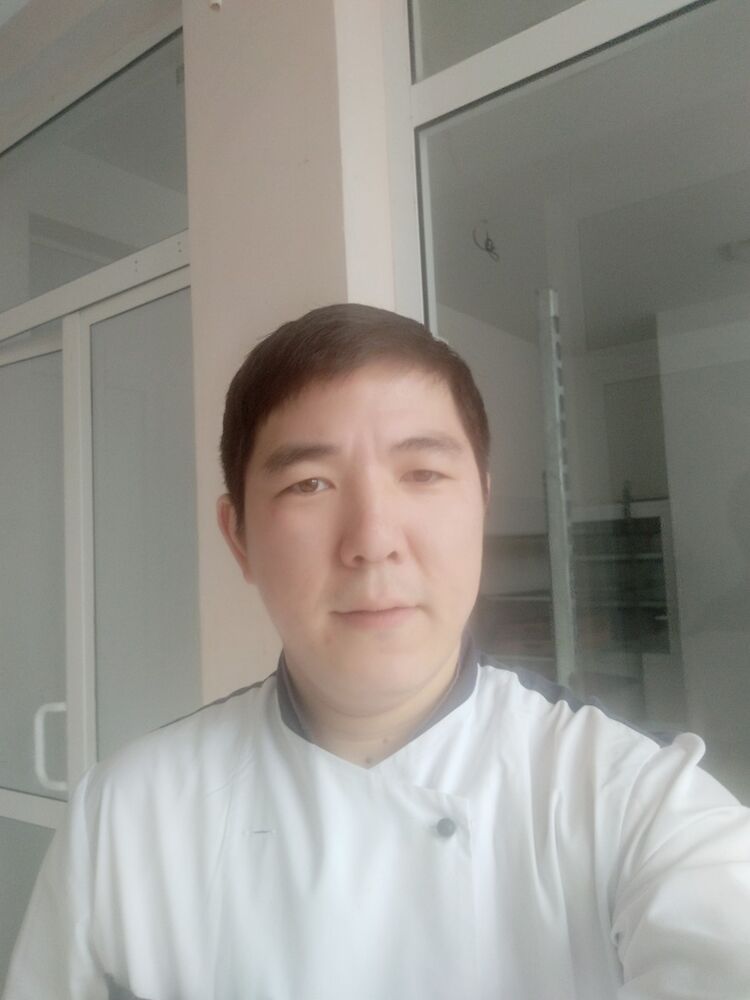  ,   Baxtiwka, 35 ,  