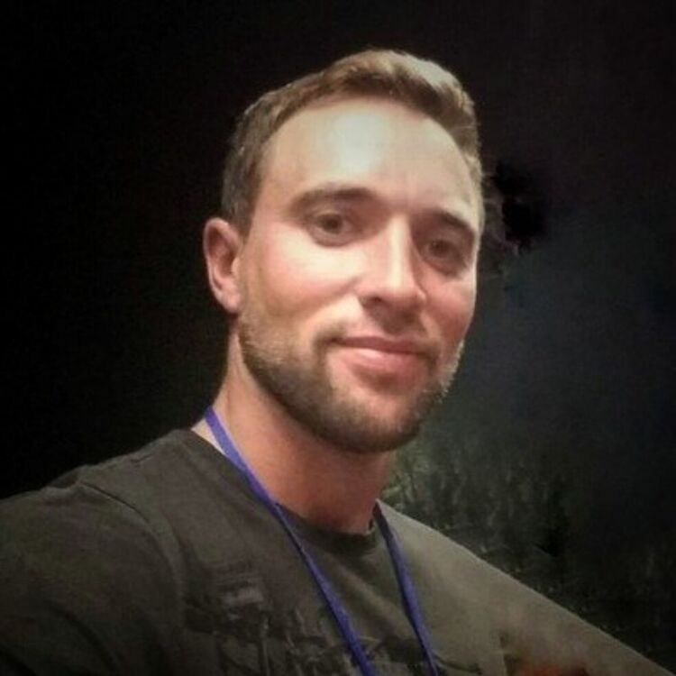  22110233  , 38 ,    