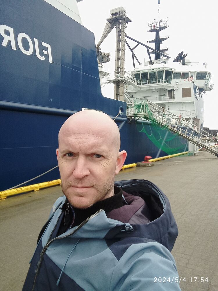  ,   , 45 ,   ,   