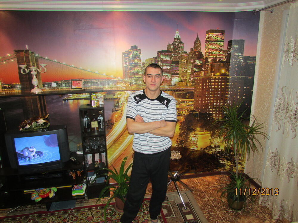  ,   Spartak, 37 ,   ,   , c 