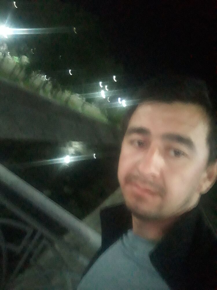  27095713  Azizbek, 36 ,    