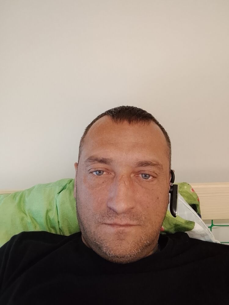  -,   , 42 ,   ,   