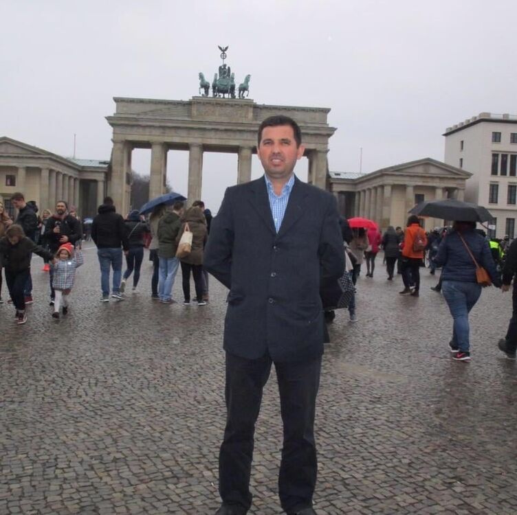  ,   Rachim, 43 ,   ,   