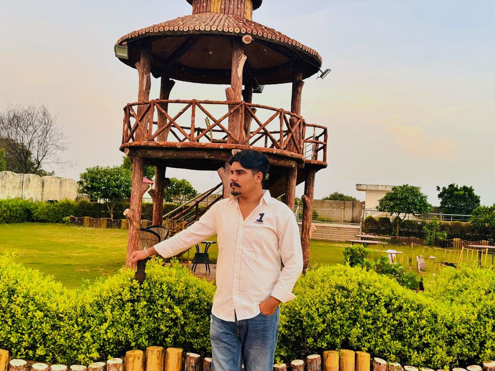 53366523  ABHIMANYU, 27 ,    