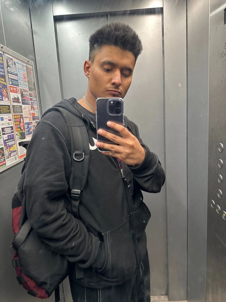  46051213  , 21 ,    