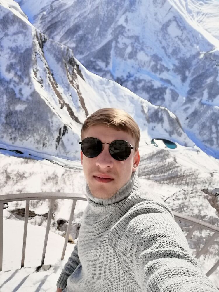  ,   Saba, 32 ,   