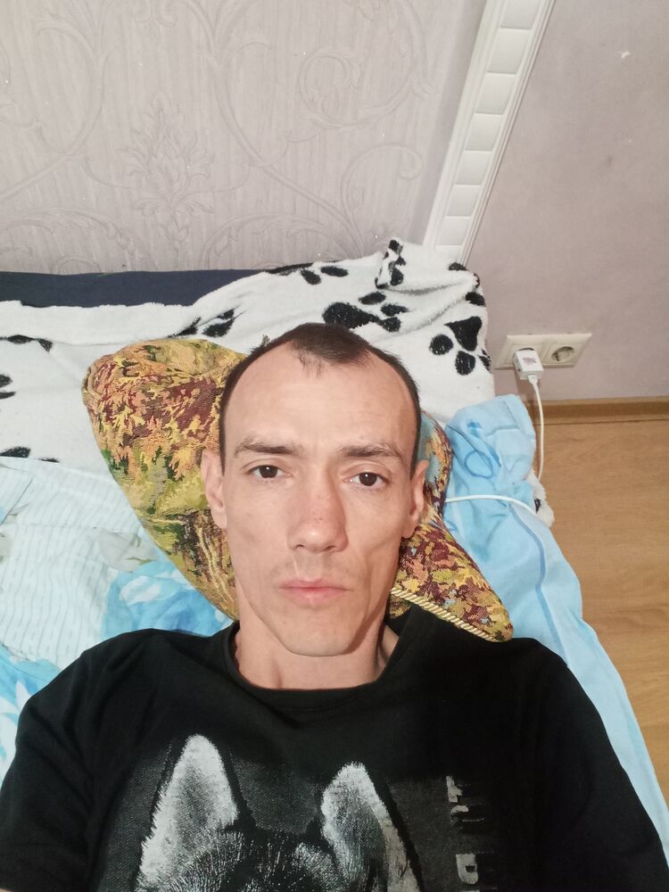  46034393  , 37 ,    