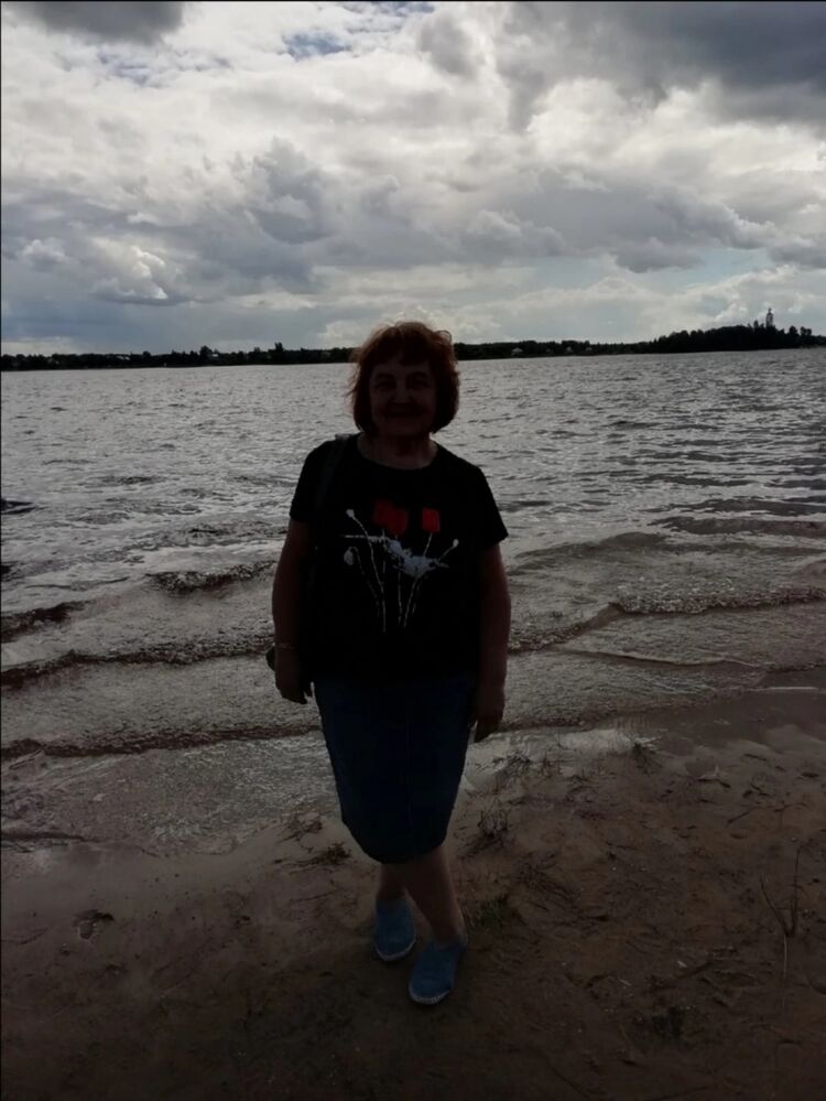  ,   Marina, 63 ,   c , 