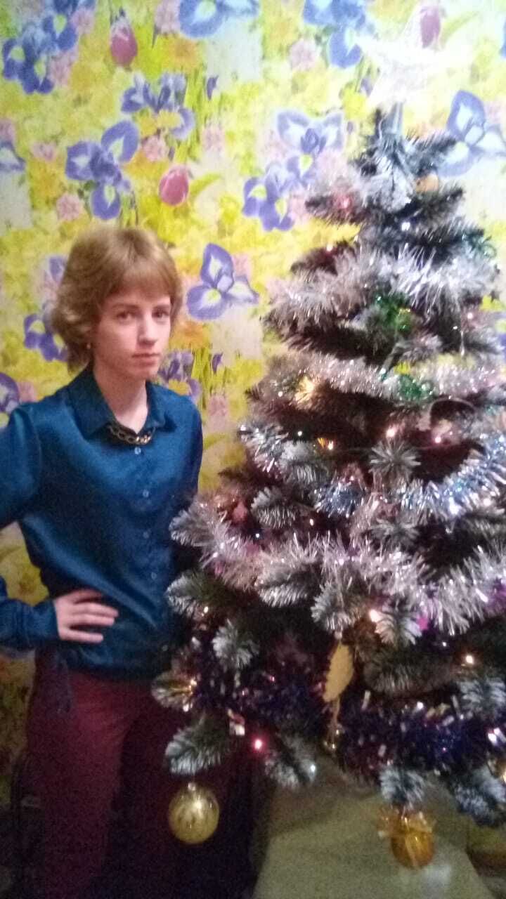  ,   Elena, 25 ,     , c , 