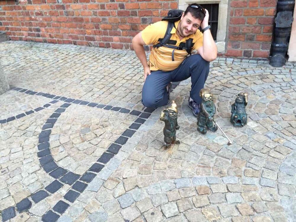  ,   Andrew, 44 ,   ,   , c 