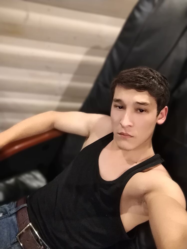  -,   Alik, 25 ,   ,   , c , 