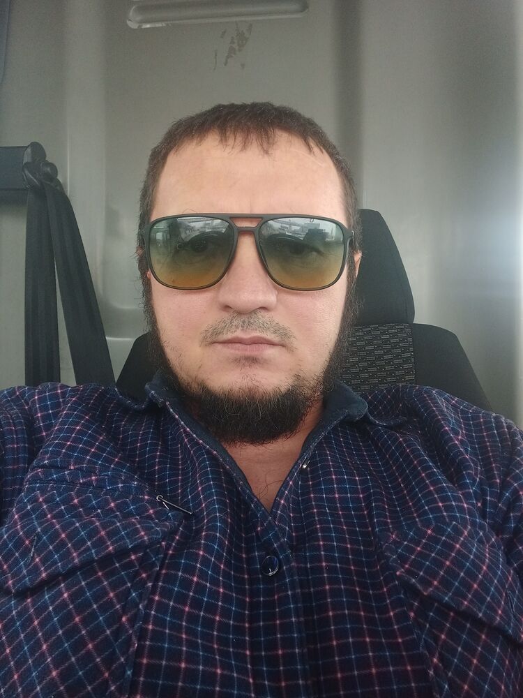 ���� 31946953 ������� �������, 42 ����, ���� ���������� � ������������