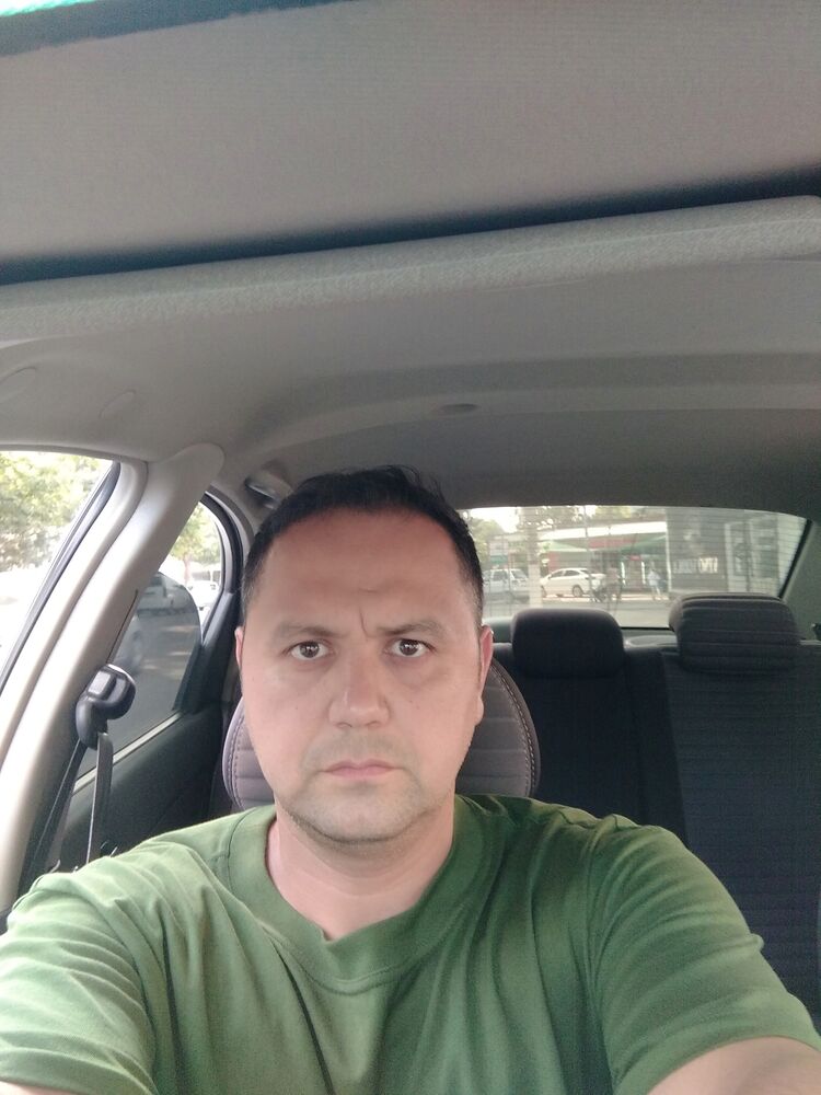  52861783  , 37 ,    