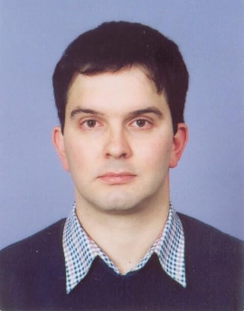  24734773  Svetlin Ganc, 40 ,    