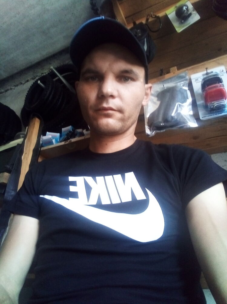  27694203  , 39 ,    