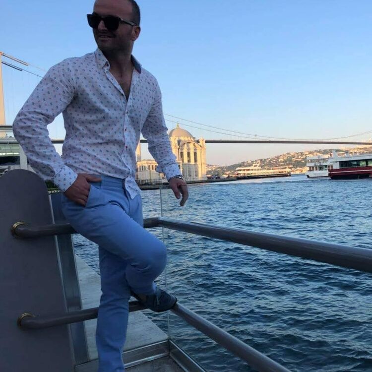  Corlu,   Dans, 43 ,   ,   