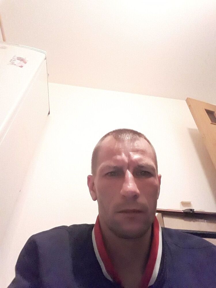  43756573  , 37 ,    