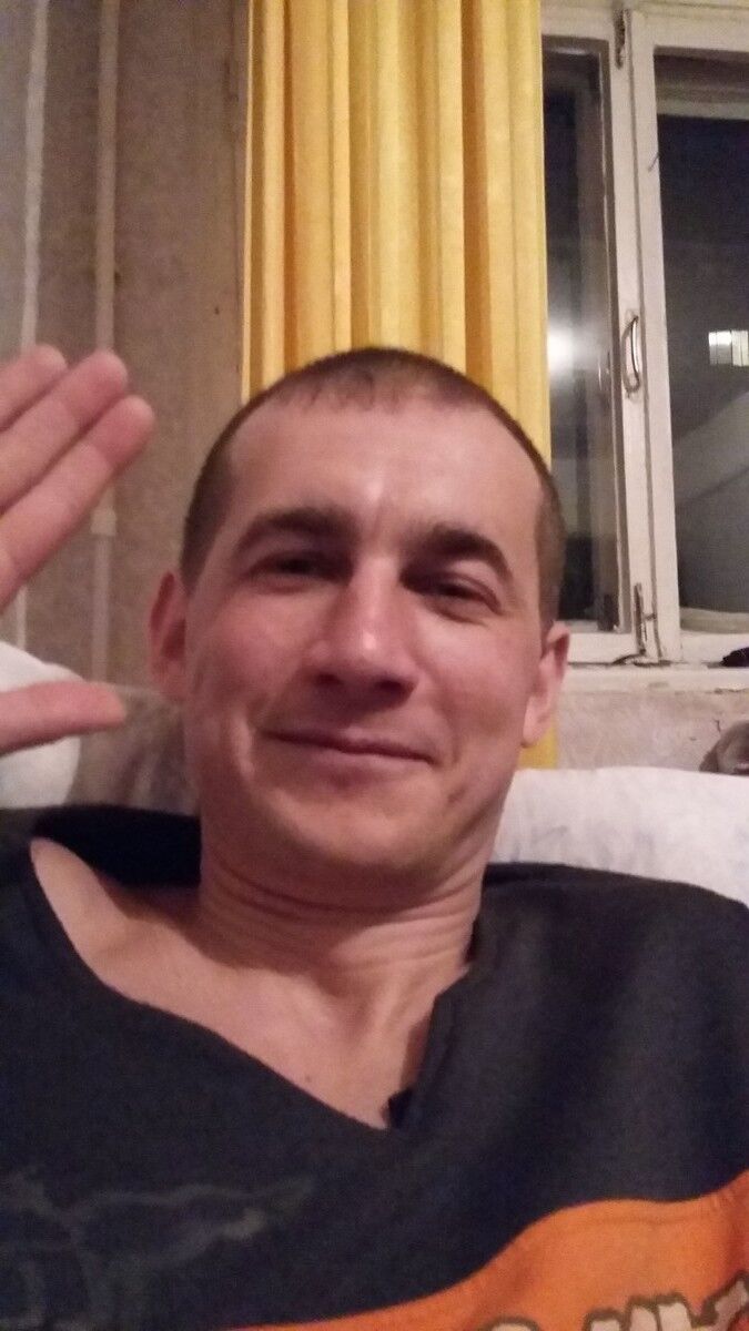  ,   Aleksei, 46 ,   ,   , c 