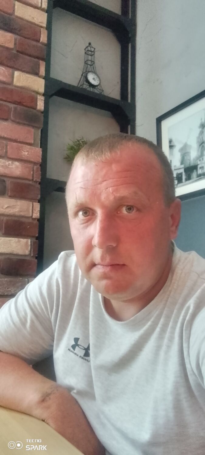  ,   Igor, 39 ,   ,   , c 