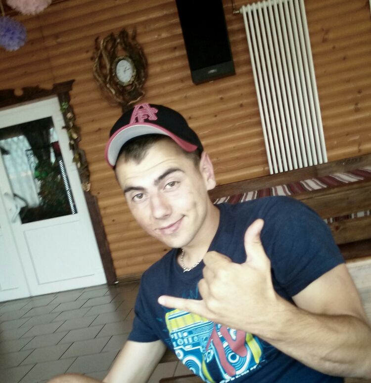  23965393  Jeka, 29 ,    
