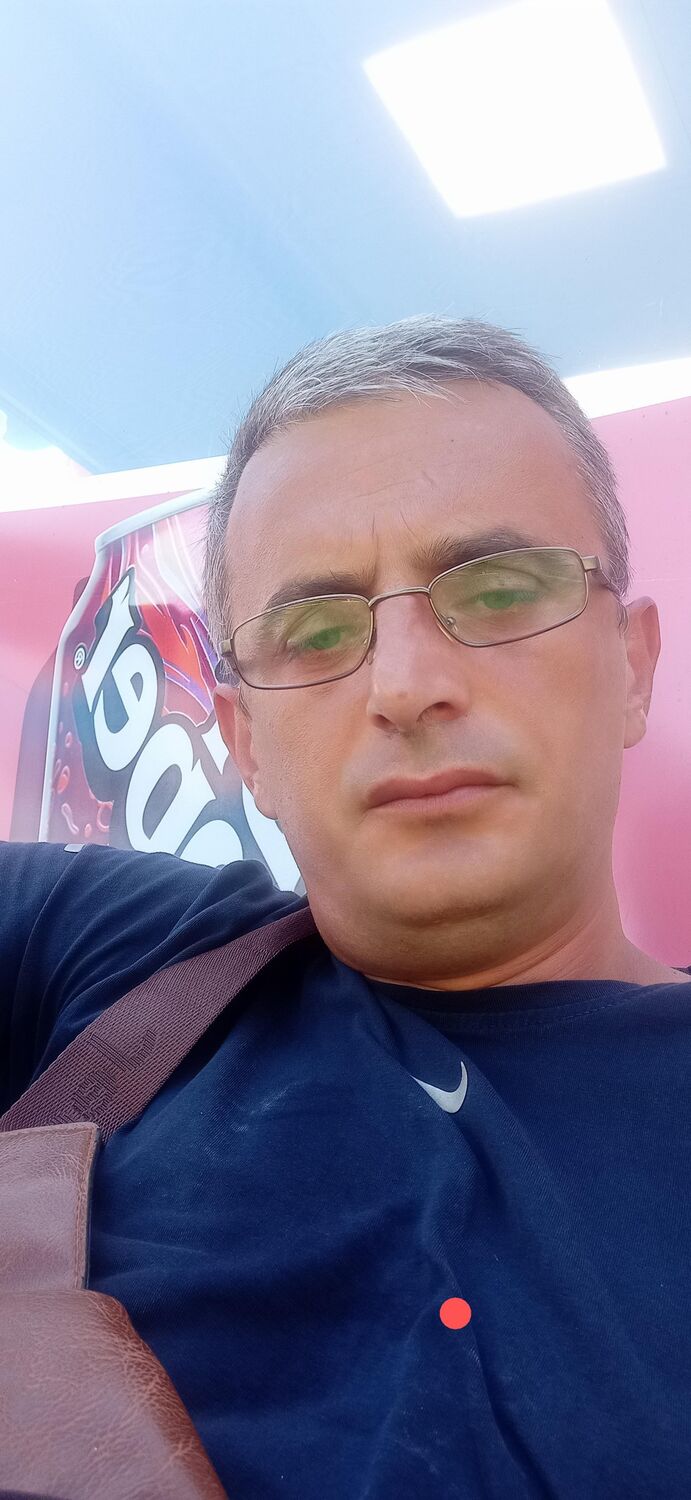  29915023  Levani, 45 ,    