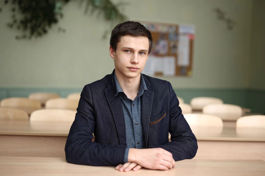Мужчина киров. Ваня Жуланов.