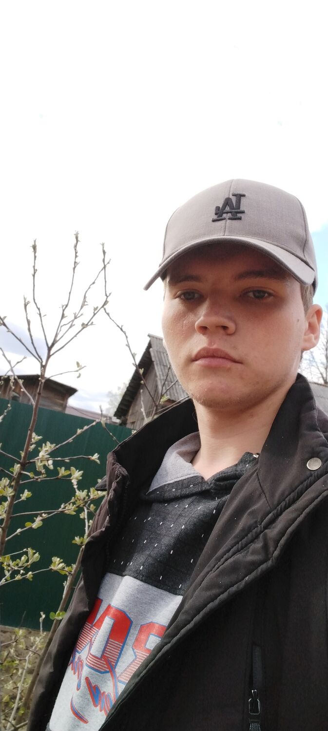  52362363  Artyom, 23 ,    