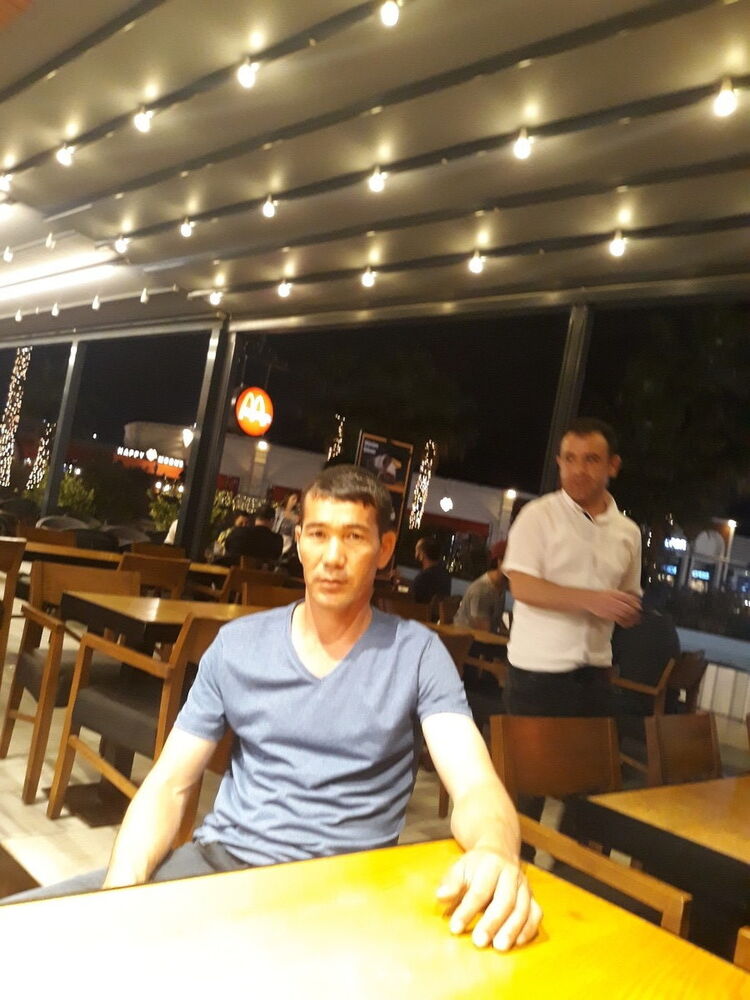  18855673  Mert, 40 ,    