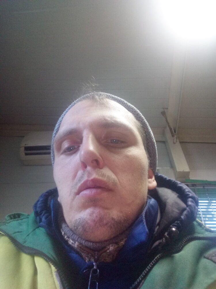 ���� 18498383 ������� �����, 44 ����, ���� ���������� � �������������