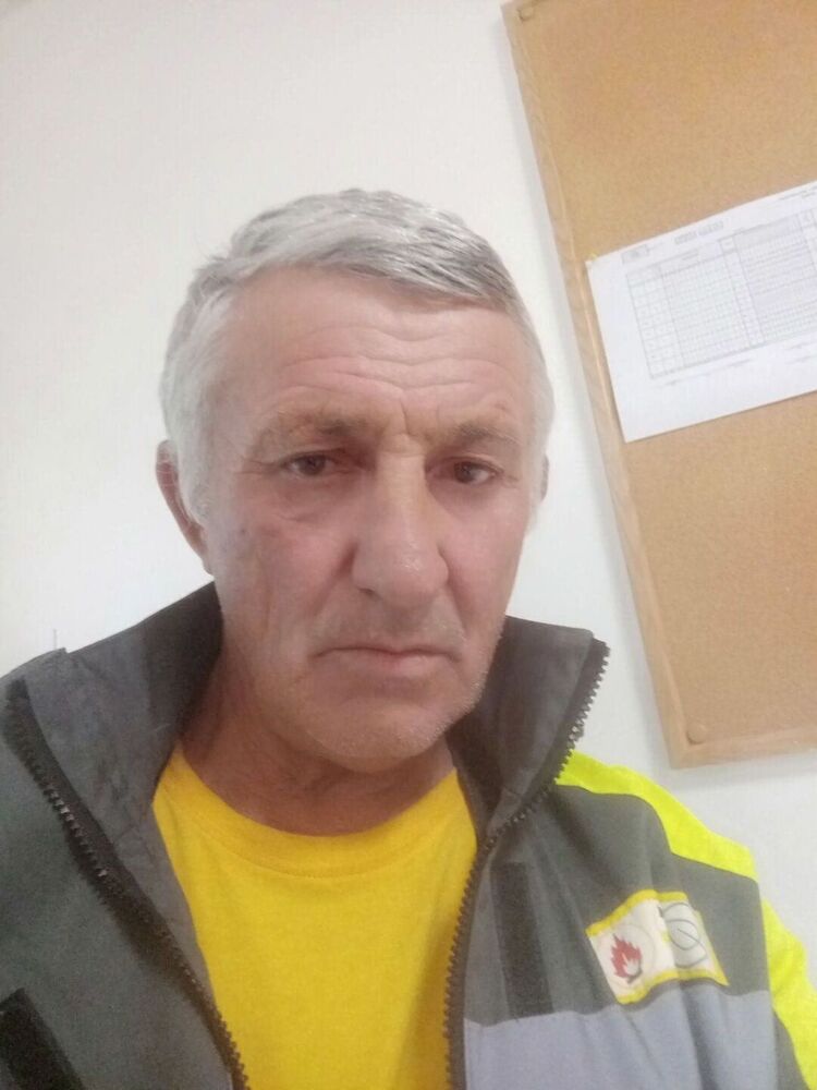  27055373  , 67 ,    