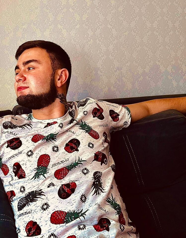  ,   Ivan, 24 ,   ,   
