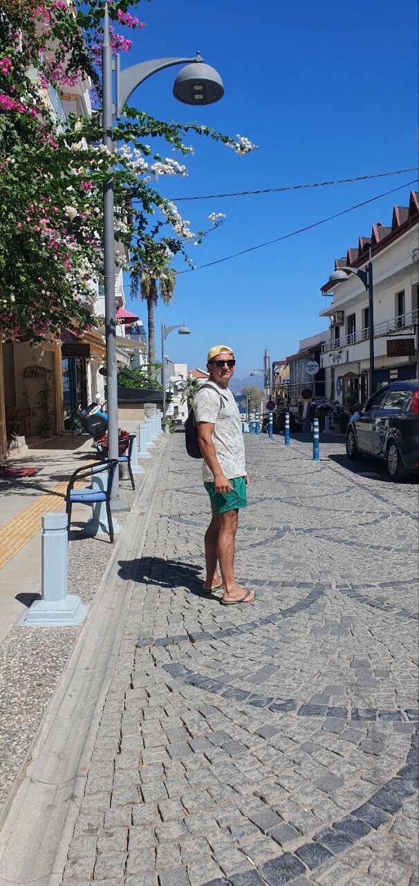  ,   Raul, 34 ,   ,   