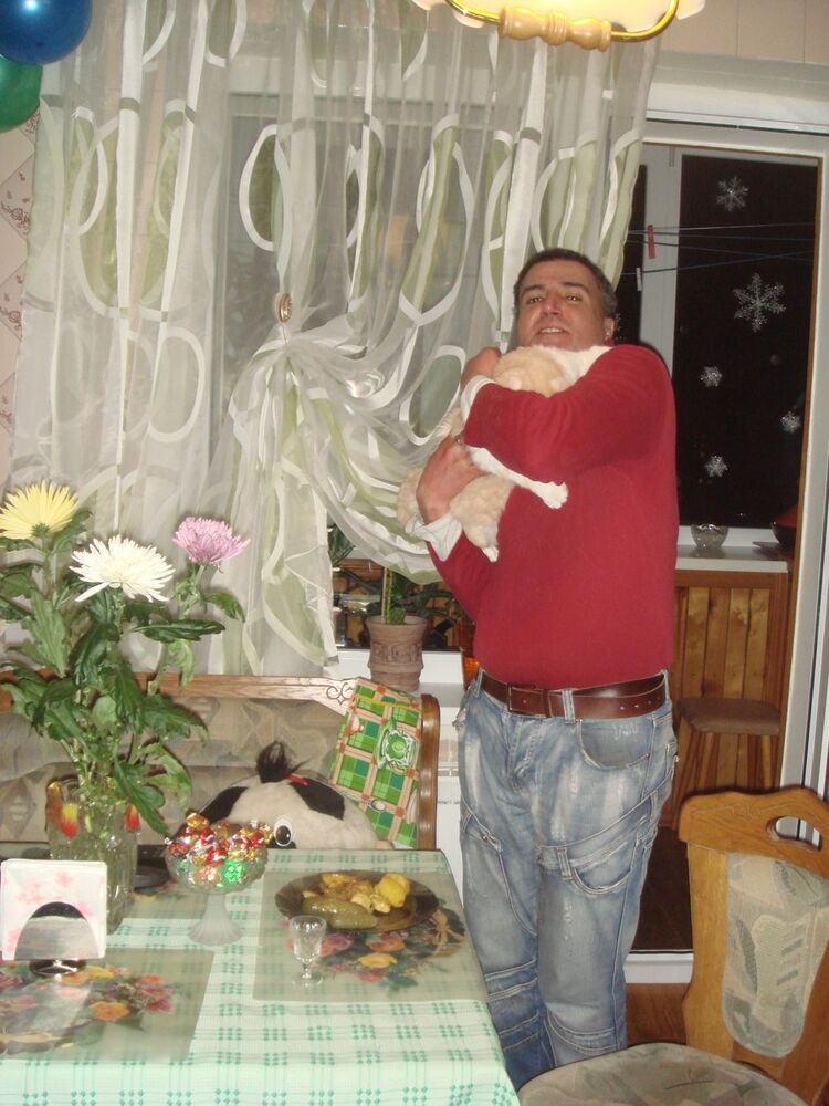  ,   Kostal, 45 ,   