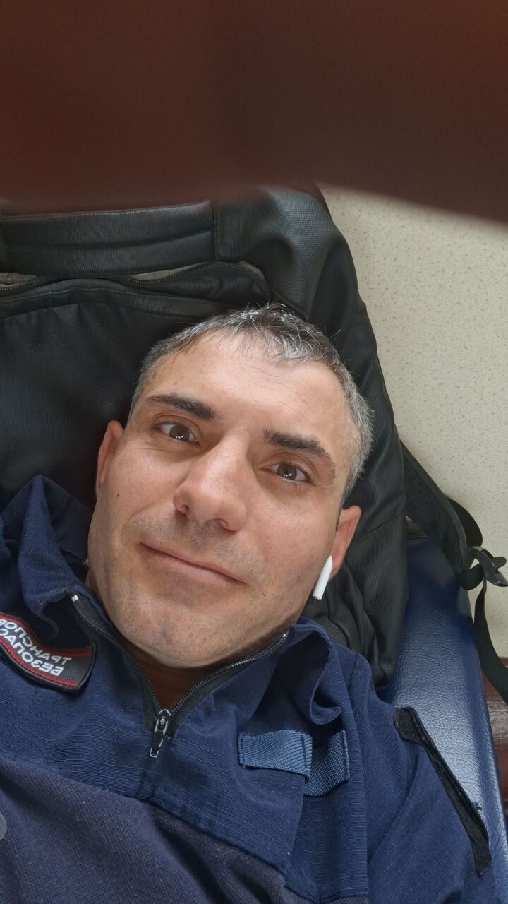  51703233  , 37 ,    Deleted