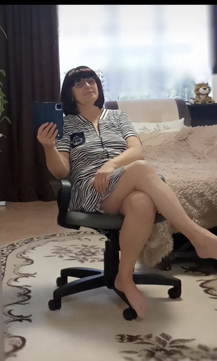  42054763  , 63 ,    