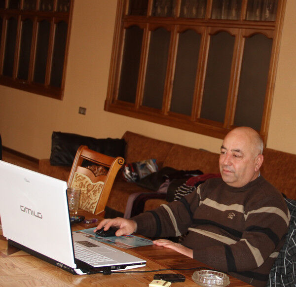  ,   Fikret, 68 ,   ,   , c 
