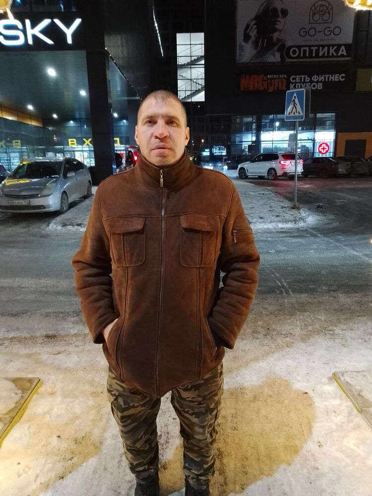  54104073  , 45 ,    