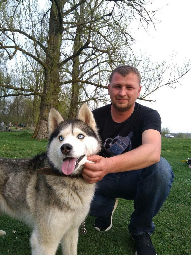  18402613  Ruslan, 35 ,    