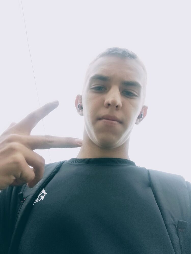  38517533  , 20 ,    