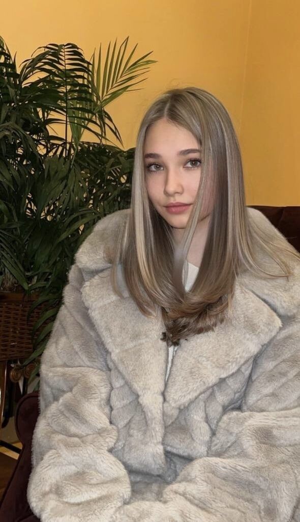  ,   , 28 ,   ,   