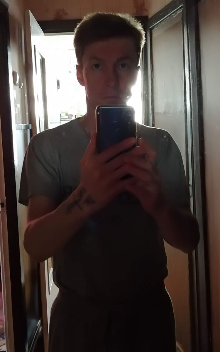  30412613  , 49 ,    